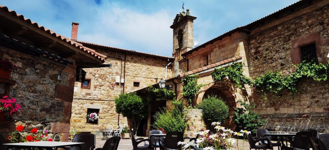 Hotel La Posada Del Santuario Nava de Santullán Exterior foto