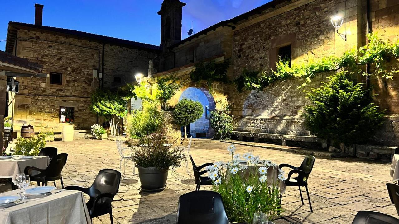 Hotel La Posada Del Santuario Nava de Santullán Exterior foto