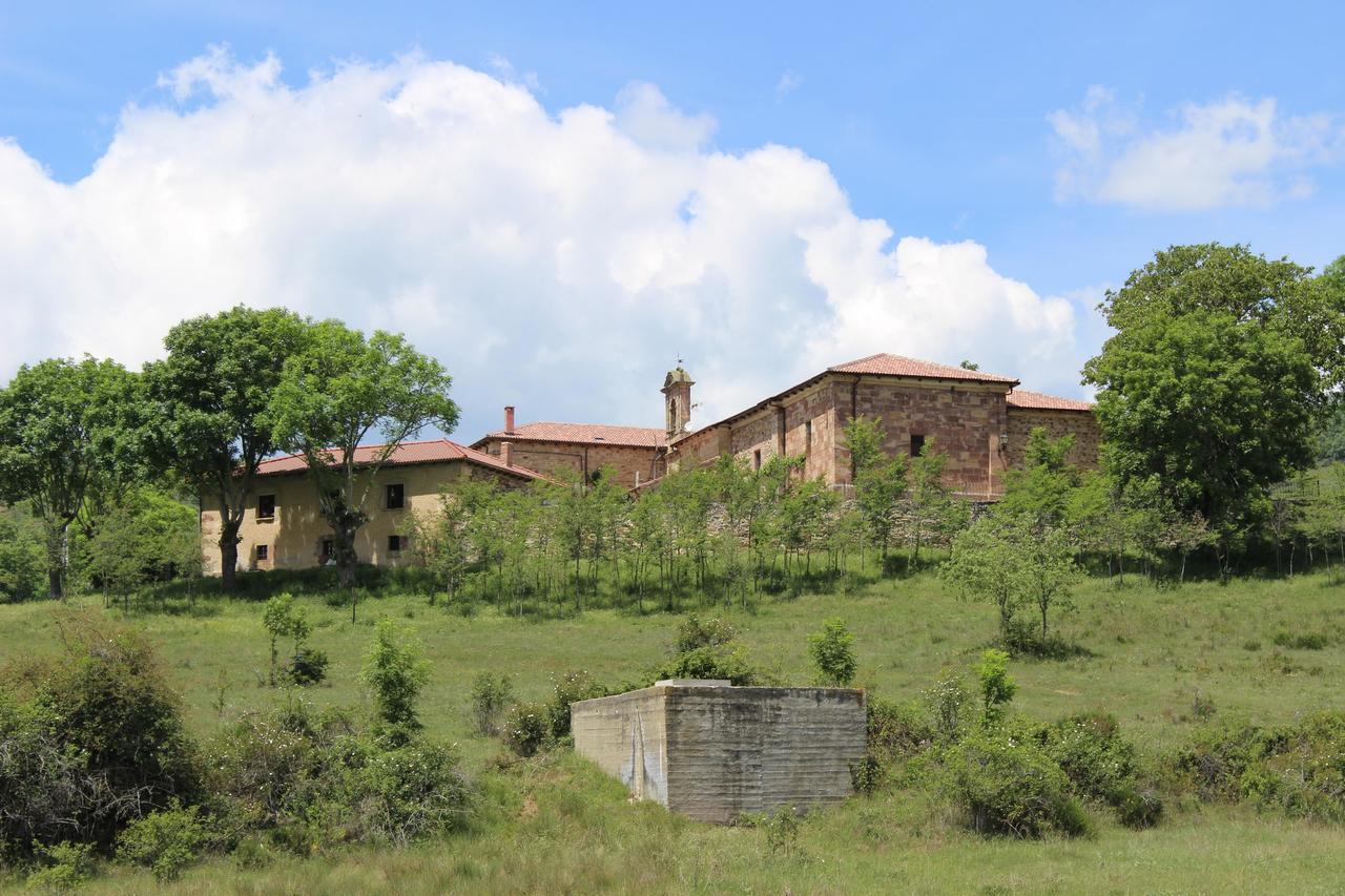 Hotel La Posada Del Santuario Nava de Santullán Exterior foto